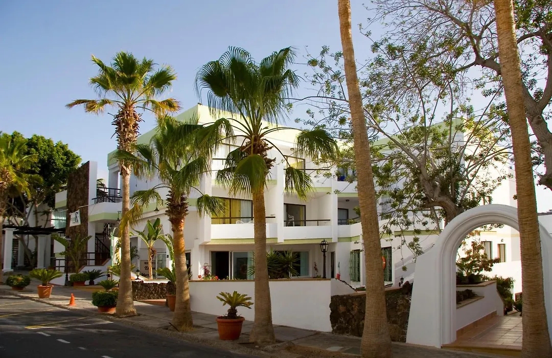 Aparthotel Esquinzo Y Monte Del Mar-1